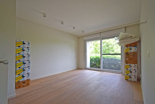 ZEER RESIDENTIEEL APPARTEMENT MET TUIN - Foto 1