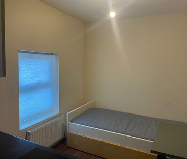 Studio Flat, Stroud Green Road, N4 - Photo 4