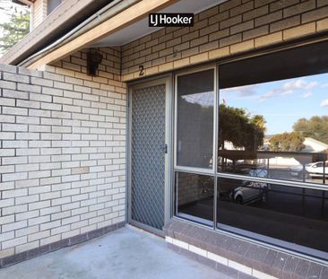 Renovated Unit Close to CBD - Photo 1