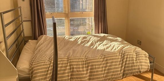 Room in a Shared Flat, Prime Meridian Walk, E14 - Photo 2