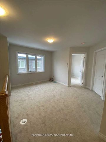 Property For Lease | N9020270 - Photo 5