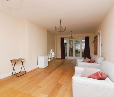 4 bedroom detached house to rent - Photo 6