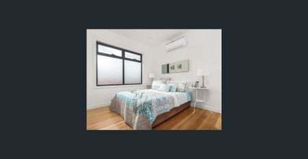 Modern Stylish Townhouse - Photo 3