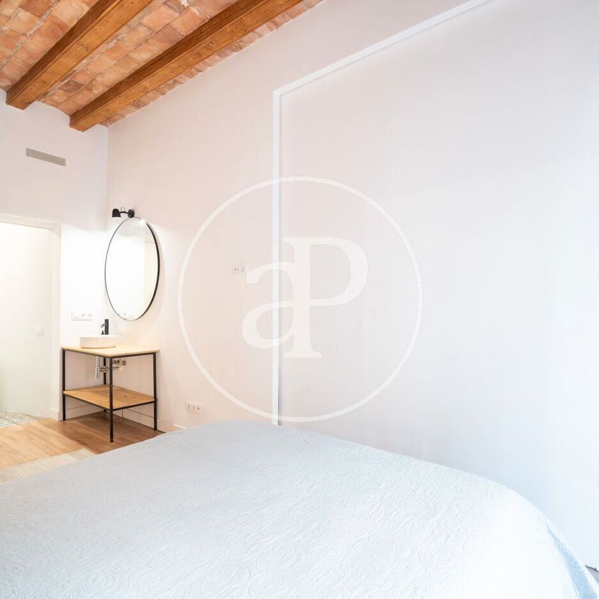 Piso de alquiler en Comtal, Vallcarca i els Penitents - Photo 1