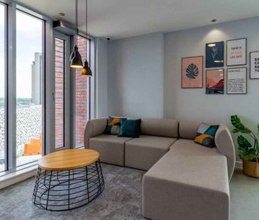 Gold Studio - Photo 4