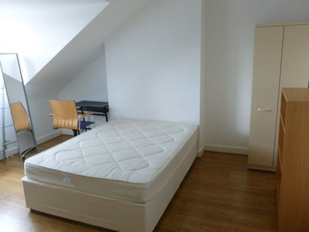 2 Bed - Westcotes Drive, , Leicester - Photo 4