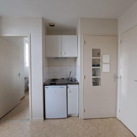 Appartement à louer, 1 pièce - Angers 49000 - Photo 3