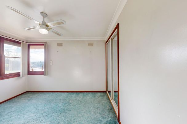 19 Tahlee Avenue, Woodberry NSW 2322 - Photo 1