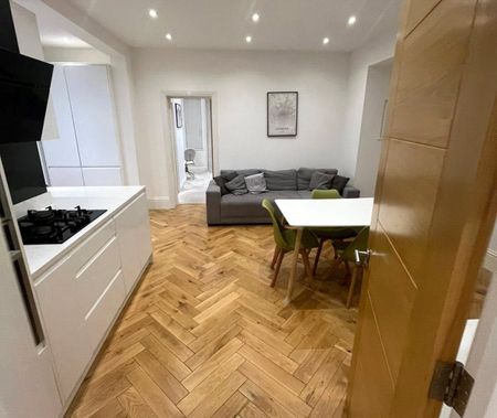 Horn Lane, London, W3 0BX - Photo 3