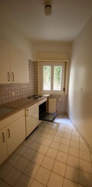 Appartement de 4 pièces au rez-de-chaussée - Photo 1