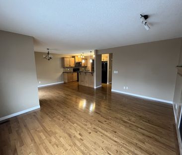 111 Kincora Glen Road Northwest, Calgary - Photo 1