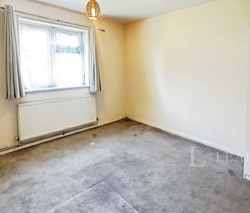 1 bedroom apartment to rent Axe Close - One bedroom Ground floor Fl... - Photo 4