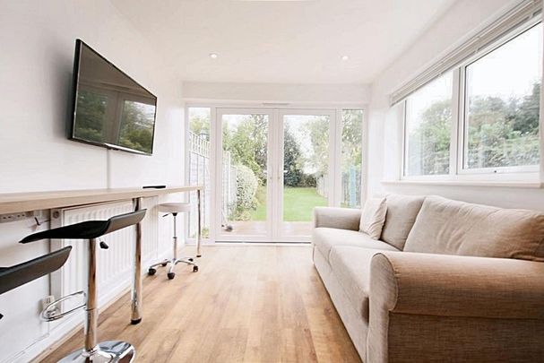 5 bedroom house to rent - Photo 1