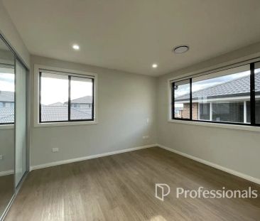 “Great Family Home” - Photo 3