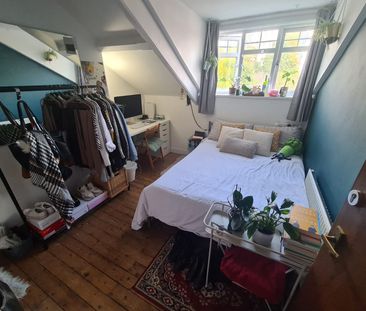 8 Bed - 6 Claremont Villas, Woodhouse, Leeds - LS2 9NY - Student - Photo 4