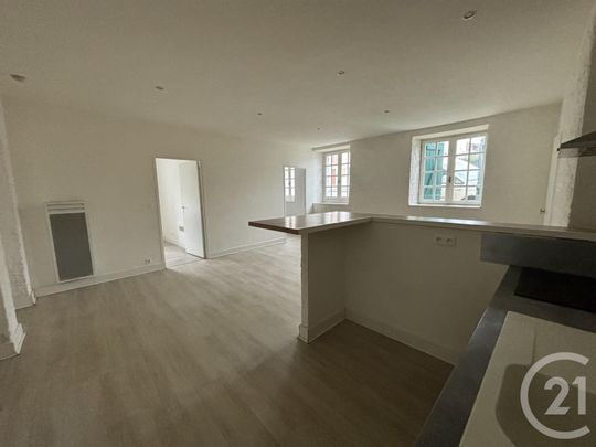 Location Appartement 4 pièces 66m² ORTHEZ 64300 - Photo 1