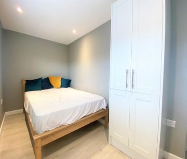 1 bedroom in a house share to rent - Photo 6