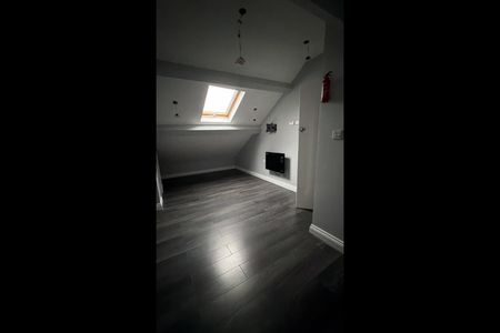 2 Bed Flat, Stoney Stanton Road, CV6 - Photo 4