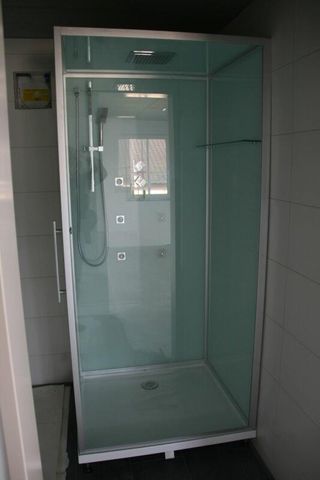 3.5-Zimmerwohnung 1.OG mit Vorratsraum - Photo 3