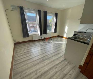 Inverness Road, Southall, UB2 - Photo 3