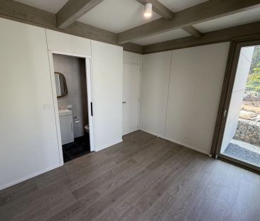 Modern 3-Bedroom Home with Breathtaking Lake Views in East Jindabyne - Photo 5