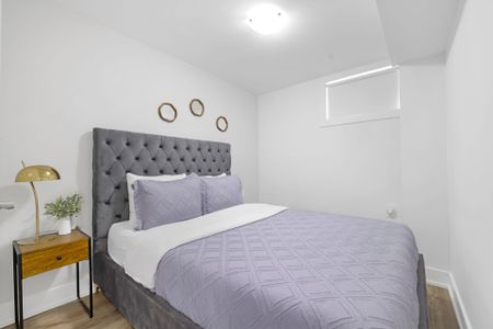 For Lease - 449 Lansdowne Avenue Unit# C, Toronto, Ontario - Photo 2