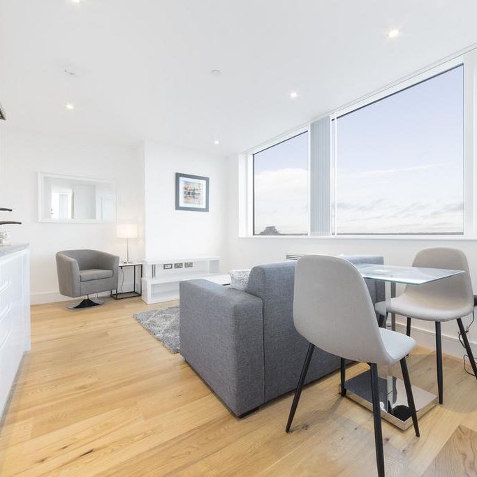 Studio to rent - Photo 1