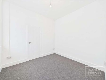 Morien Crescent, Pontypridd, CF37 - Photo 2