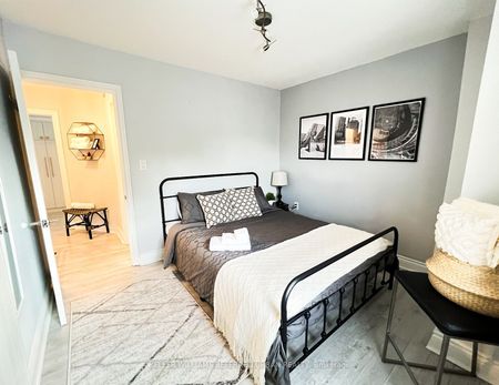 For Lease - 2480 St Clair Avenue, Toronto, Ontario - Photo 5