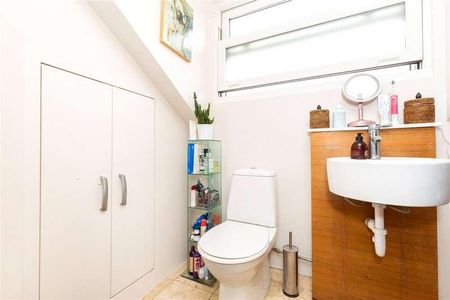 Hornsey Road, London, N7 - Photo 5