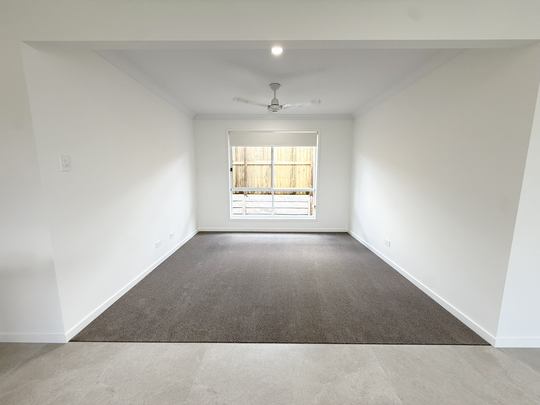 5 Provence Place, Greenbank QLD 4124 - House For Rent | Domain - Photo 1