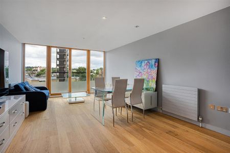 1 bedroom flat to rent - Photo 4