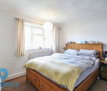 3 bed Mid Terraced House for Rent - Photo 6