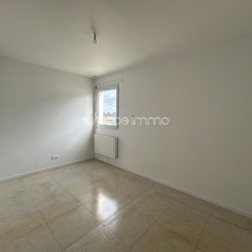 Location Appartement 1 pièce 26m² LE GRAND QUEVILLY 76120 - Photo 1