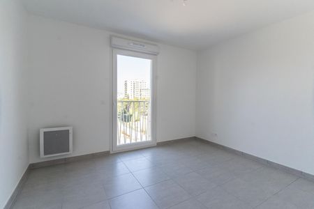 location Appartement F2 DE 43.6m² À MARSEILLE - Photo 5