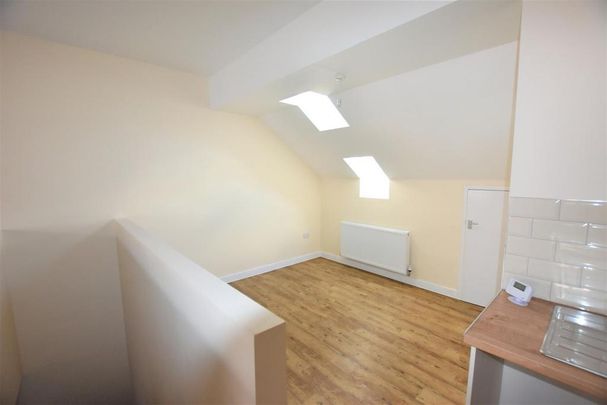Studio to rent - Photo 1