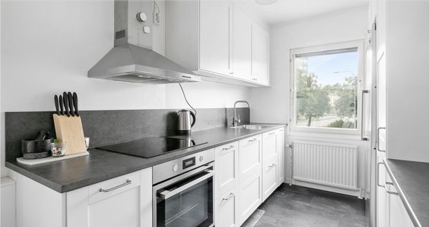 Södertälje - 3rok - 6mån - 12.650kr/mån - Photo 1