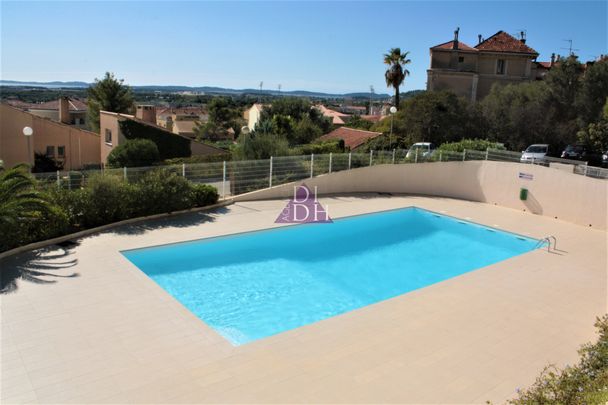 Dernier etage, vue mer. - Photo 1