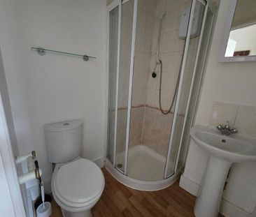 Brooke Road, London N16 - Photo 4