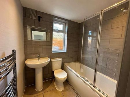 Rawcliffe Close, YO30 - Photo 4