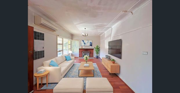 Affordable & Charming Home for Rent in Sefton!! - Photo 1