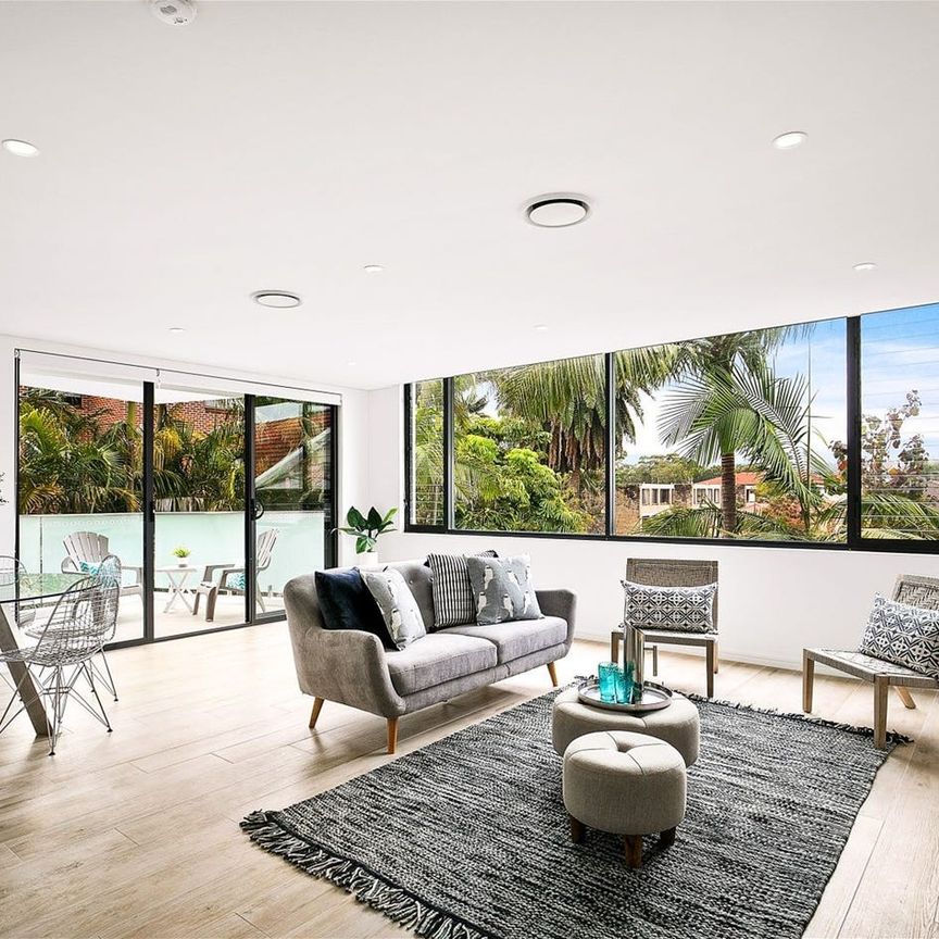 Boutique 2 Bedroom Apartment - Photo 1