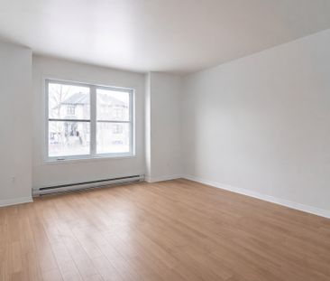 Grand 3 Chambres Sur 2 étages à Louer - Photo 2