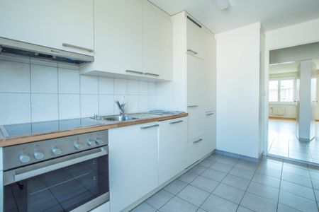SCHÖNE Wohnung an guter Lage - Foto 4