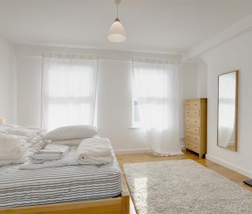 2 bedroom duplex to rent - Photo 3