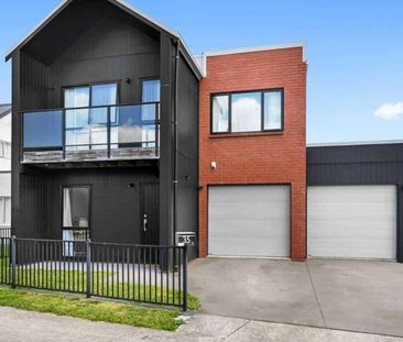 4 Bedroom, 2 Bathroom Family home in sought after location - Photo 5