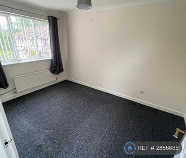 3 bedroom detached house to rent - Photo 4