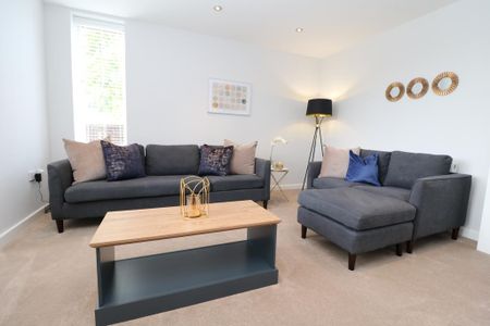 2 bedroom apartment to rent - Photo 4