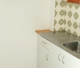 Studio/Γκαρσονιέρα για ενοικίαση - Λάρισα, - Φωτογραφία 3