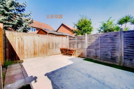 3 Bedroom 2 Bathroom Ensuite 1 - Photo 5